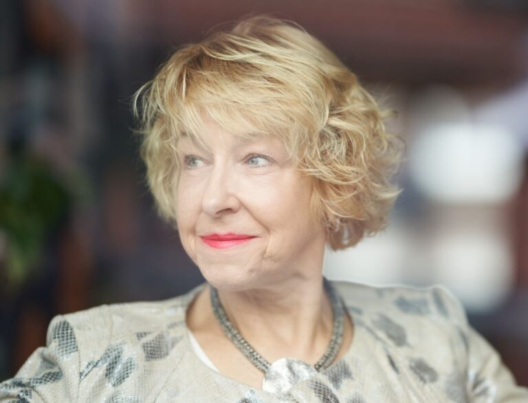 Maria Lahmann Profilbild lächelnd