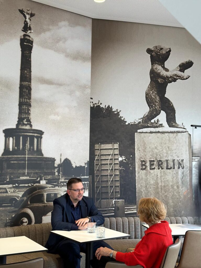 Coaching und Kommunikationsberatung mit Maria Lahmann und Coachingkunden in Berlin